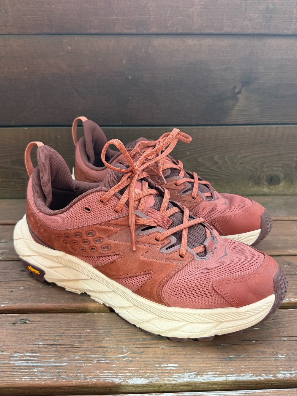 HOKA Men’s Anacapa Breeze Low Hiking Shoes with Vibram Soles